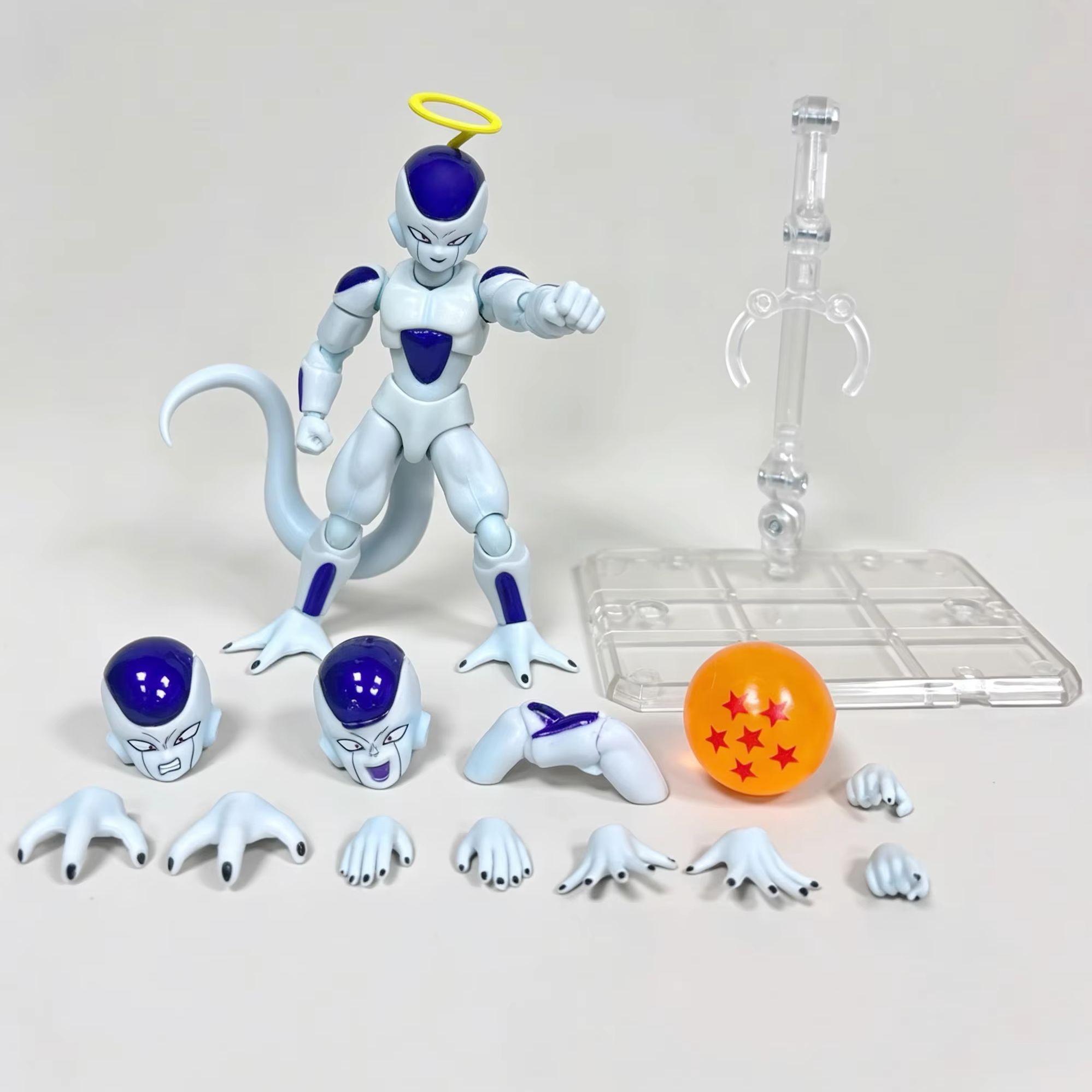 Bandai SHF Dragon Ball Frieza  - Model Kit Frieza review and price